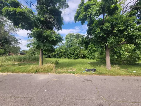 4804 Sheridan St, Detroit, MI 48214