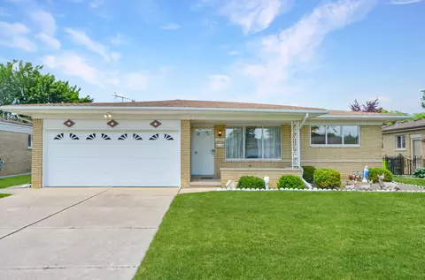 11257 Glenis Dr, Sterling Heights, MI 48312