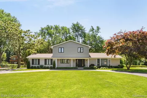 3775 Quarton Rd, Bloomfield Hills, MI 48302