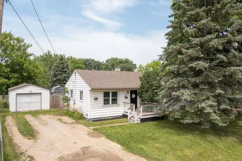 1057 Mckinley Blvd, Grand Blanc, MI 48507