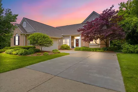 8765 Eastham Dr, Canton, MI 48187