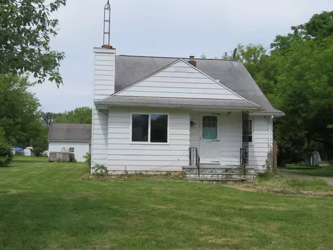 3385 Eastdale Dr, Flint, MI 48506
