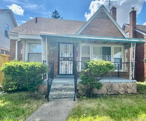 19715 Carrie St, Detroit, MI 48234