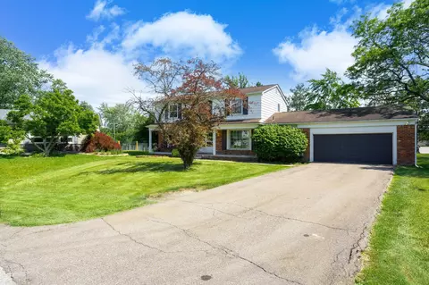 29235 Glencastle Ct, Farmington Hills, MI 48336