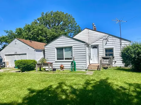 11561 E Corunna Rd, Venice, MI 48449