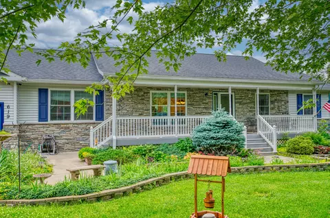 619 N Kane Rd, Leroy, MI 48892