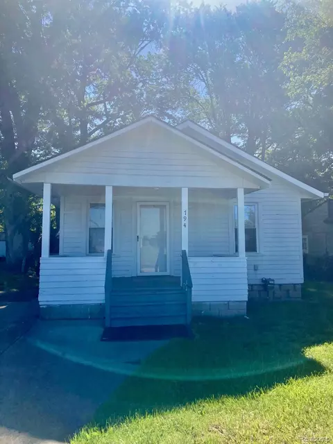794 Parkwood Ave, Pontiac, MI 48340