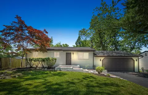 4370 Forbush Ave, West Bloomfield, MI 48323