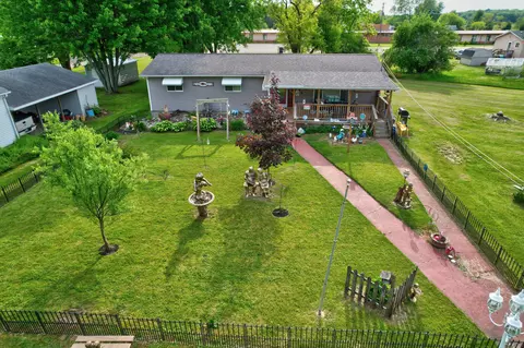 205 N Jefferson St, Otisville, MI 48463