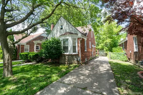 16291 Carlisle St, Detroit, MI 48205
