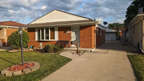 24743 Hass St, Dearborn Heights, MI 48127