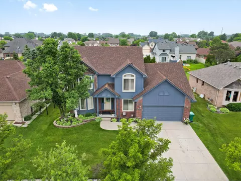 50819 Alden Dr, Macomb, MI 48044