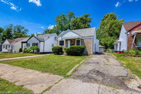 1018 Argyle Ave, Pontiac, MI 48341