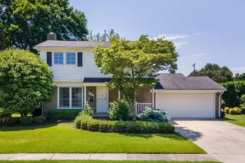 33631 Wood St, Livonia, MI 48154