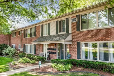 11410 Canal Rd #205, Sterling Heights, MI 48314