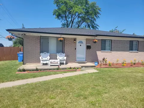 29009 James Dr, Warren, MI 48092