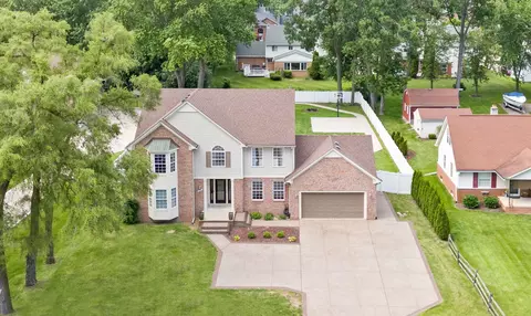 1131 E Wattles Rd, Troy, MI 48085