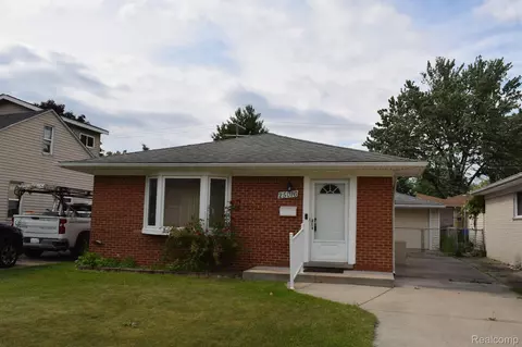 25016 Hass St, Dearborn Heights, MI 48127