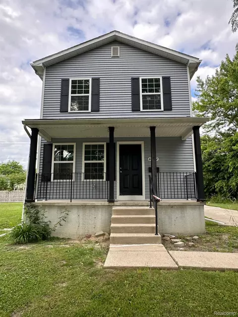 4259 Lakepointe St, Detroit, MI 48224