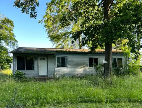 1497 W Cass Ave, Mount Morris, MI 48505