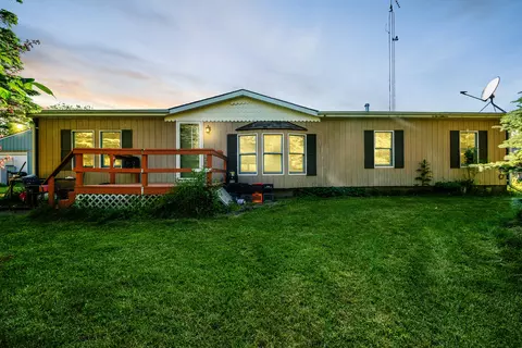 6351 Day Rd, Carsonville, MI 48419