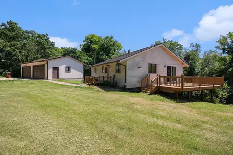 8050 Mester Rd, Lyndon, MI 48118