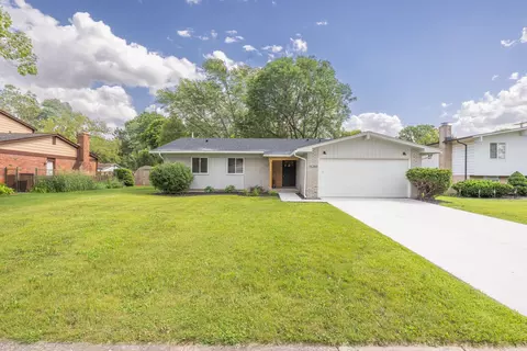 16359 E Rutherland St, Southfield, MI 48076