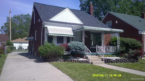18306 Freeland St, Detroit, MI 48235