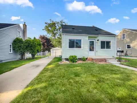 2129 Rosemont Rd, Berkley, MI 48072