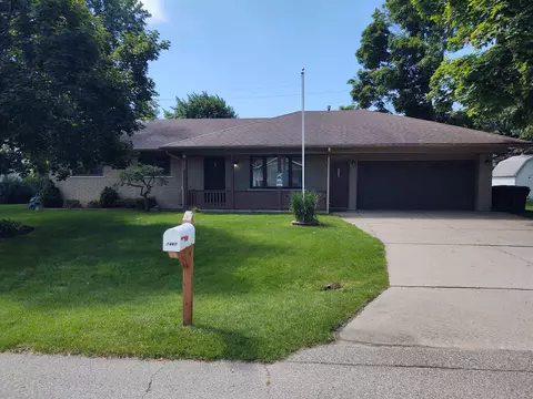 7460 Flickinger Dr, Shelby Township, MI 48317