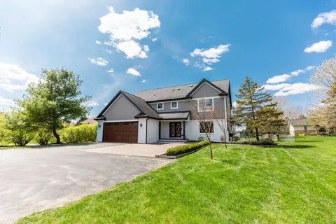 2473 Willow Way Dr, Commerce, MI 48382