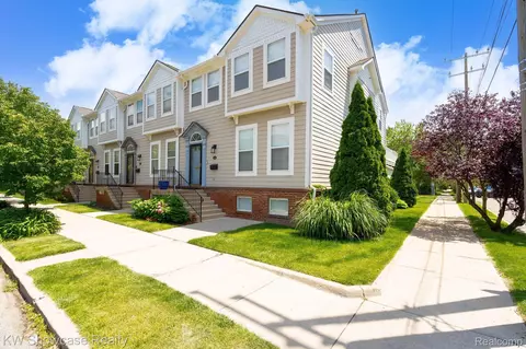 135 Bagley St #6, Detroit, MI 48226