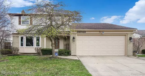 14042 Riga St, Livonia, MI 48154