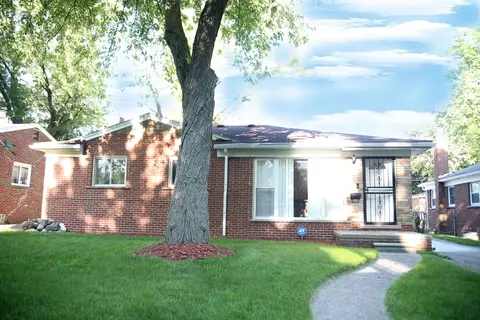 19170 Redfern St, Detroit, MI 48219