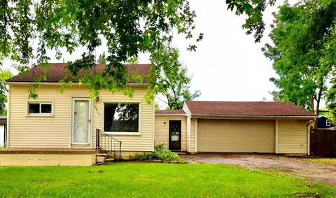 19815 Williamson St, Clinton Township, MI 48035