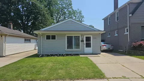 17926 Robert St, Melvindale, MI 48122