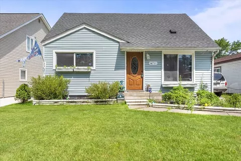 14711 Mcguire St, Taylor, MI 48180