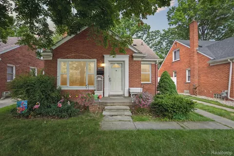 10142 Colwell Ave, Allen Park, MI 48101