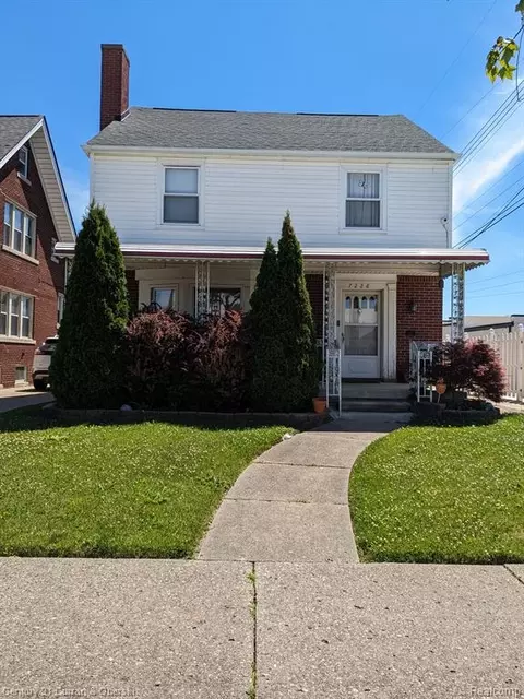 7228 Calhoun St, Dearborn, MI 48126 photo 1