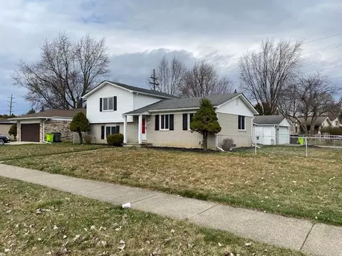 19435 Martin Dr, Clinton Township, MI 48038