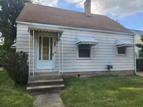 180 Crestwood St, Pontiac, MI 48341