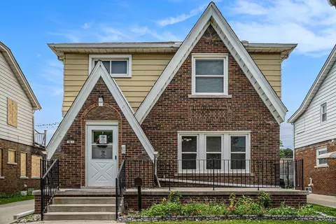 4247 Lapham St, Dearborn, MI 48126
