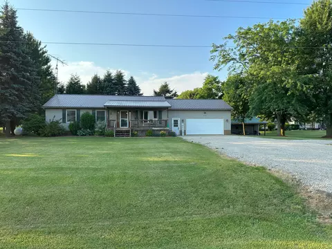 4430 Brooks Rd, Maple Valley, MI 48416