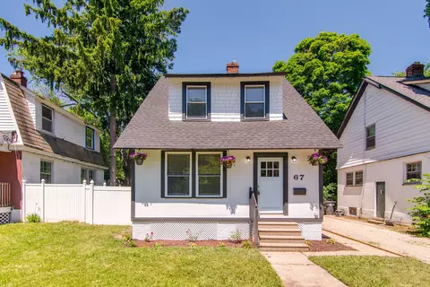 67 Oliver St, Pontiac, MI 48342