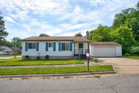938 Sunday St, Flint, MI 48532