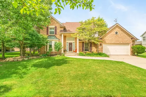 550 Fairfield Crt Ct, Canton, MI 48188