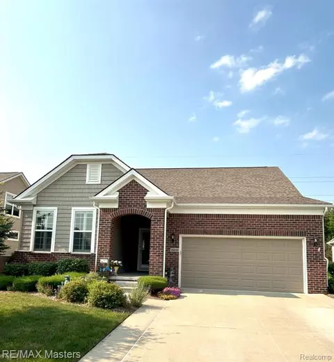 26330 Higgins Way, Flat Rock, MI 48134