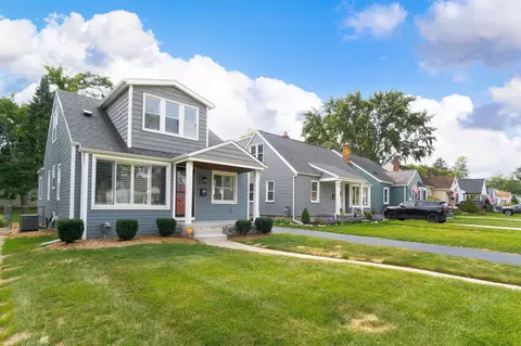 304 Linden Ave, Royal Oak, MI 48073