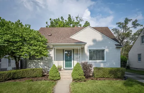 510 N Edgeworth Ave, Royal Oak, MI 48067