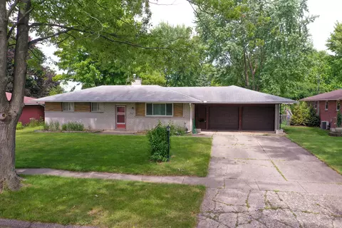 3780 Embarcadero St, Waterford, MI 48329
